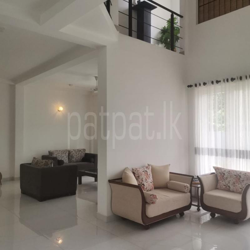 House for Sale in Athurugiriya