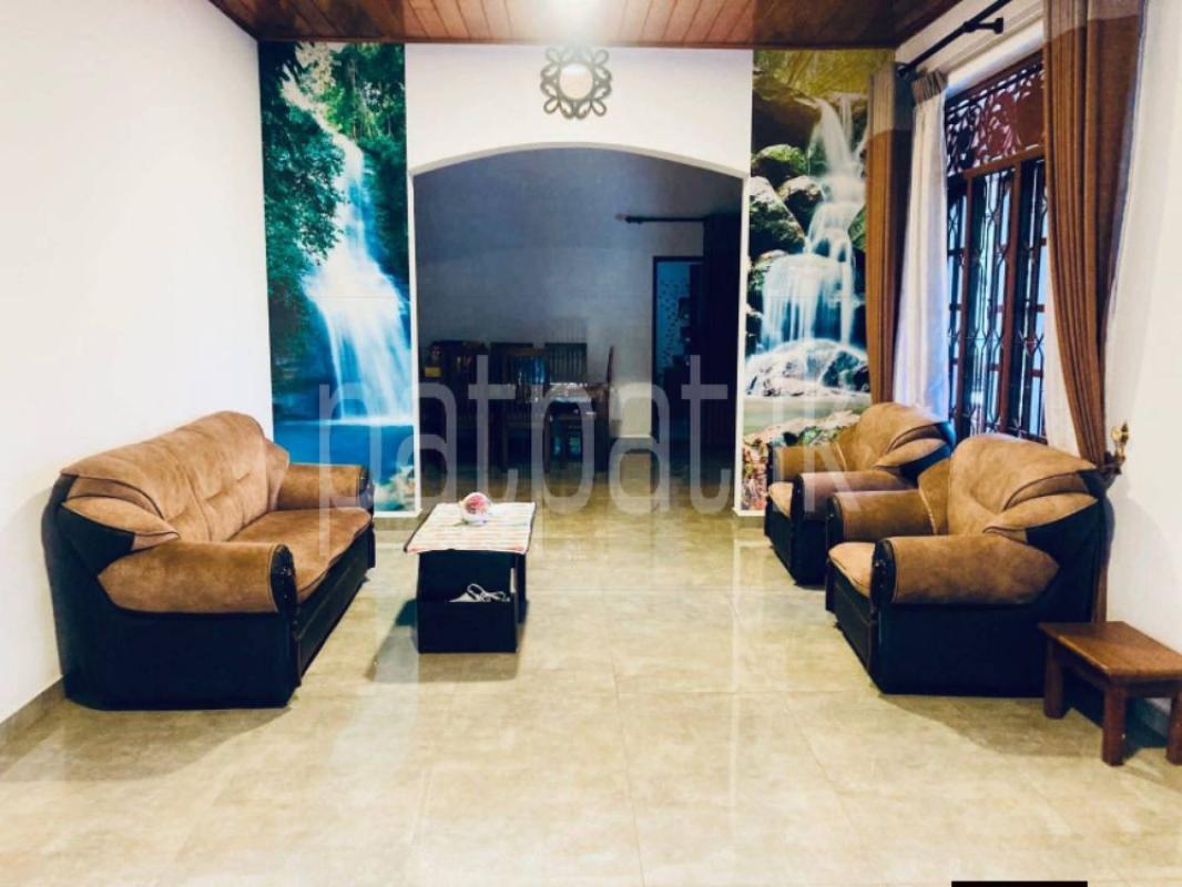 Commercial Land for Sale in Divulapitiya