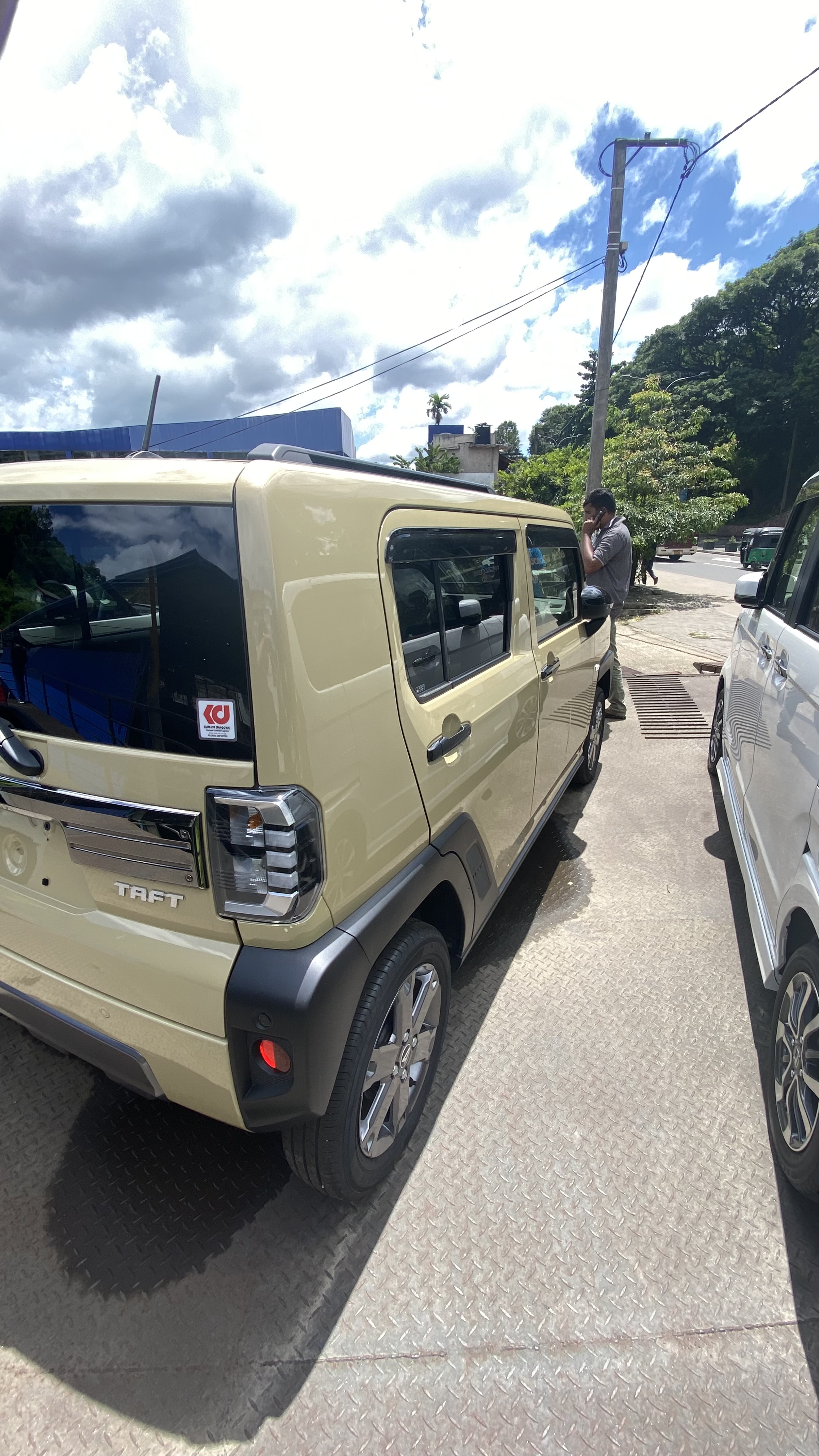 Daihatsu Taft 2024 - சான்றளிக்கப்பட்டது கார் sale in Sri Lanka - patpat.lk