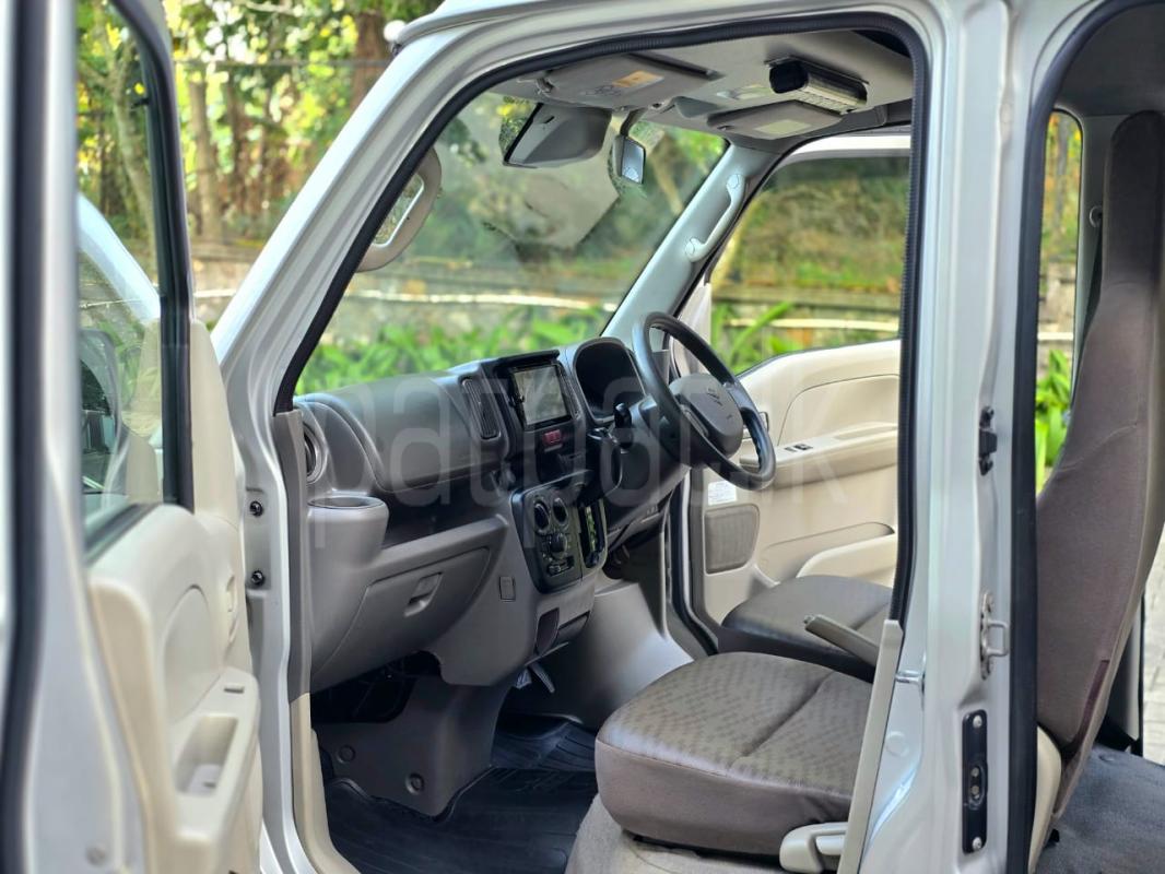 Advertisement image 3