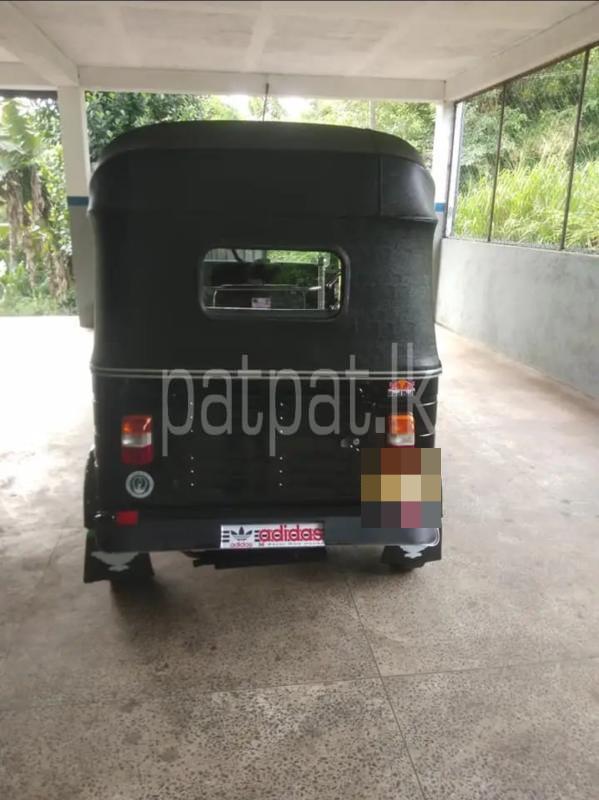 Bajaj Three Wheel 2012 - பயன்படுத்தப்பட்டது முச்சக்கர வண்டி sale in Sri Lanka - patpat.lk