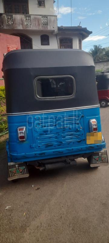 Bajaj 4 stroke 2012 - பயன்படுத்தப்பட்டது முச்சக்கர வண்டி sale in Sri Lanka - patpat.lk
