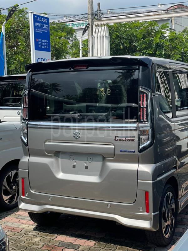 Advertisement image 4