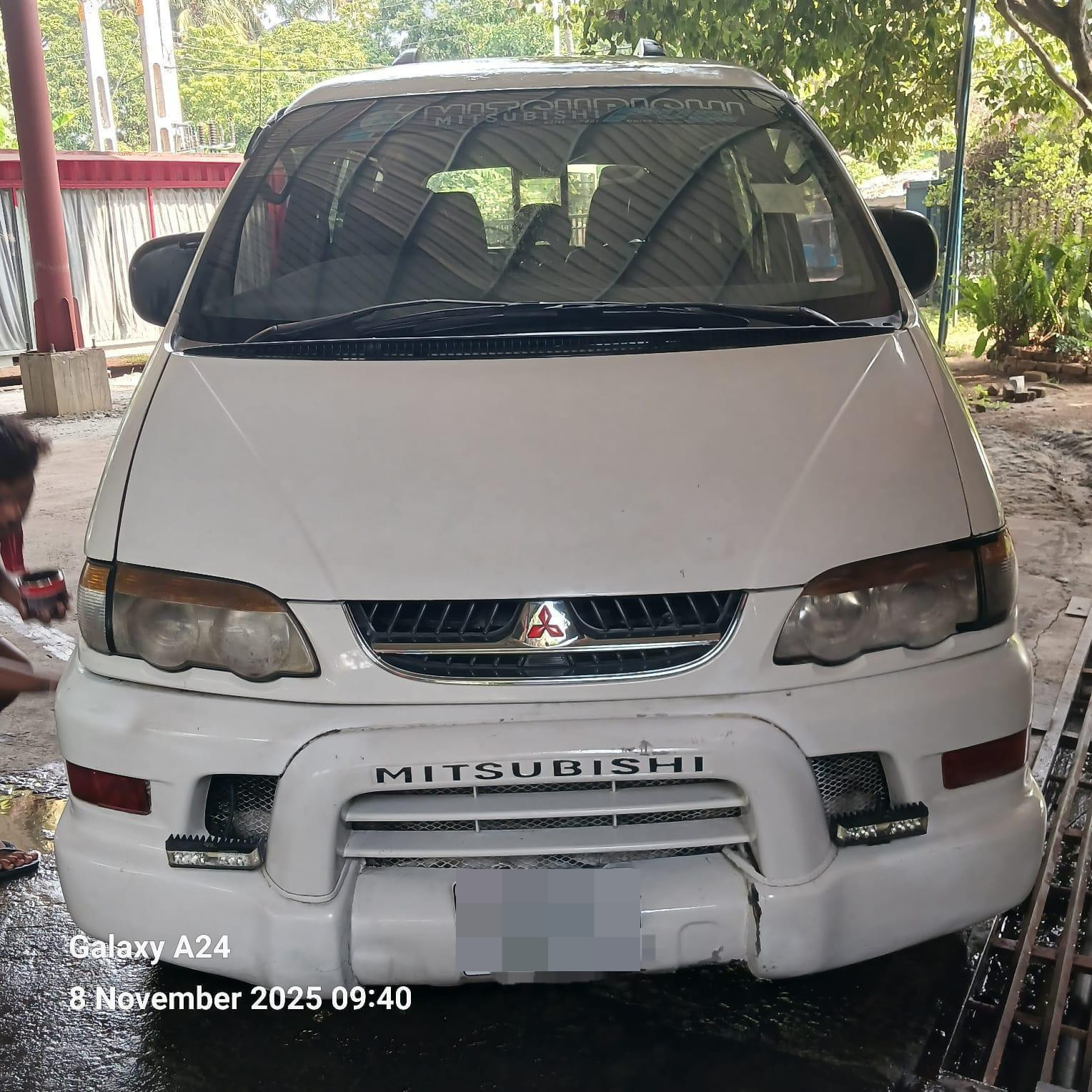 Mitsubishi L400 1994 - Used Van sale in Sri Lanka - patpat.lk