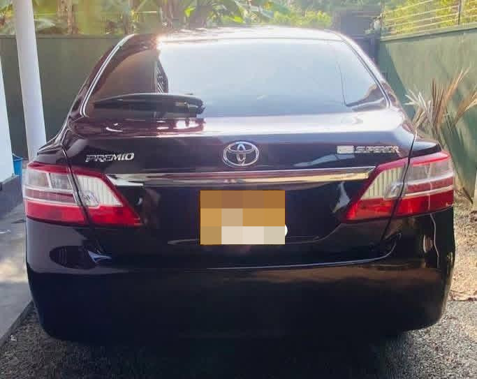 Toyota Premio 2010 - பயன்படுத்தப்பட்டது கார் sale in Sri Lanka - patpat.lk