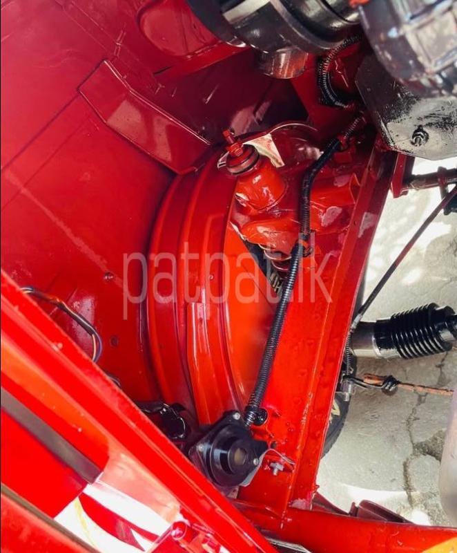 Advertisement image 6