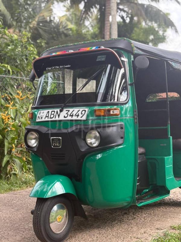 Bajaj 4 stroke 2015 - பயன்படுத்தப்பட்டது முச்சக்கர வண்டி sale in Sri Lanka - patpat.lk