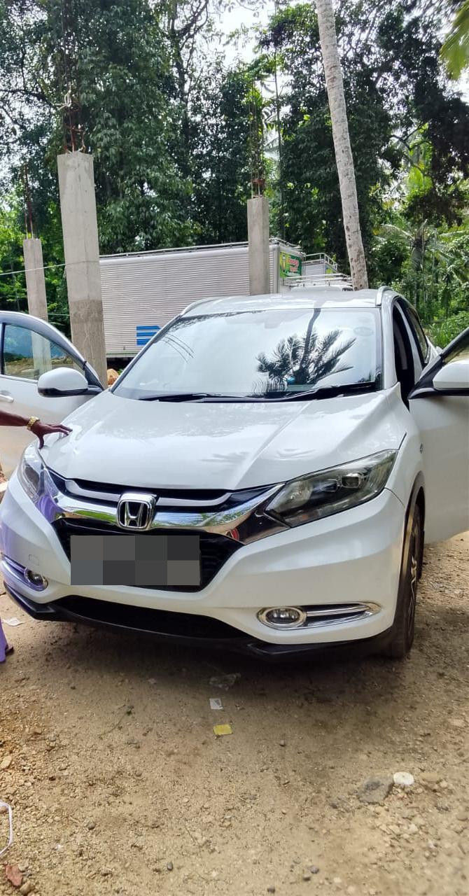 Honda Vezel 2013 - Used SUV sale in Sri Lanka - patpat.lk