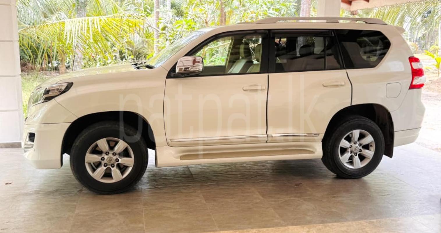 Advertisement image 4