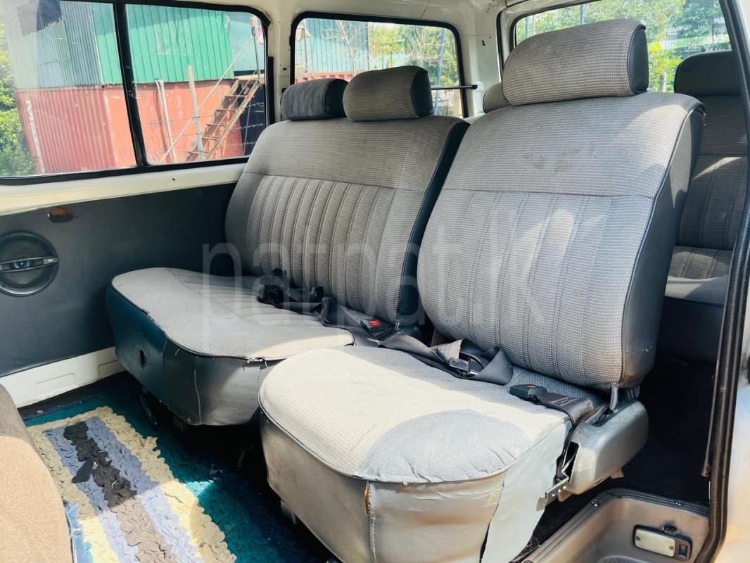 Toyota TownAce 1995 - Used Van sale in Sri Lanka - patpat.lk