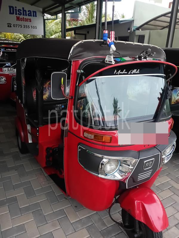 Bajaj 4 stroke 2015 - භාවිතා කරන ලද ත්‍රිරෝද රථය sale in Sri Lanka - patpat.lk