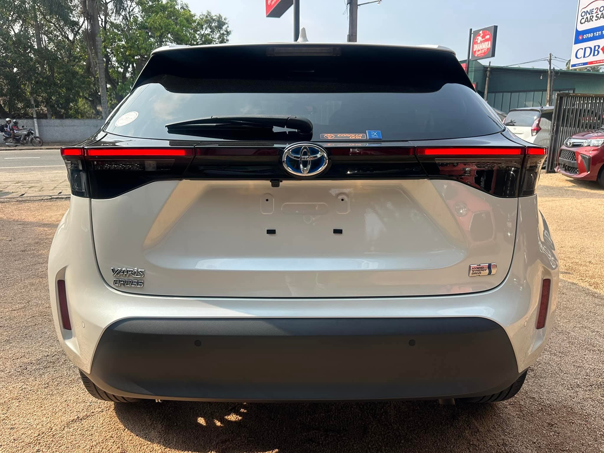 Advertisement image 1