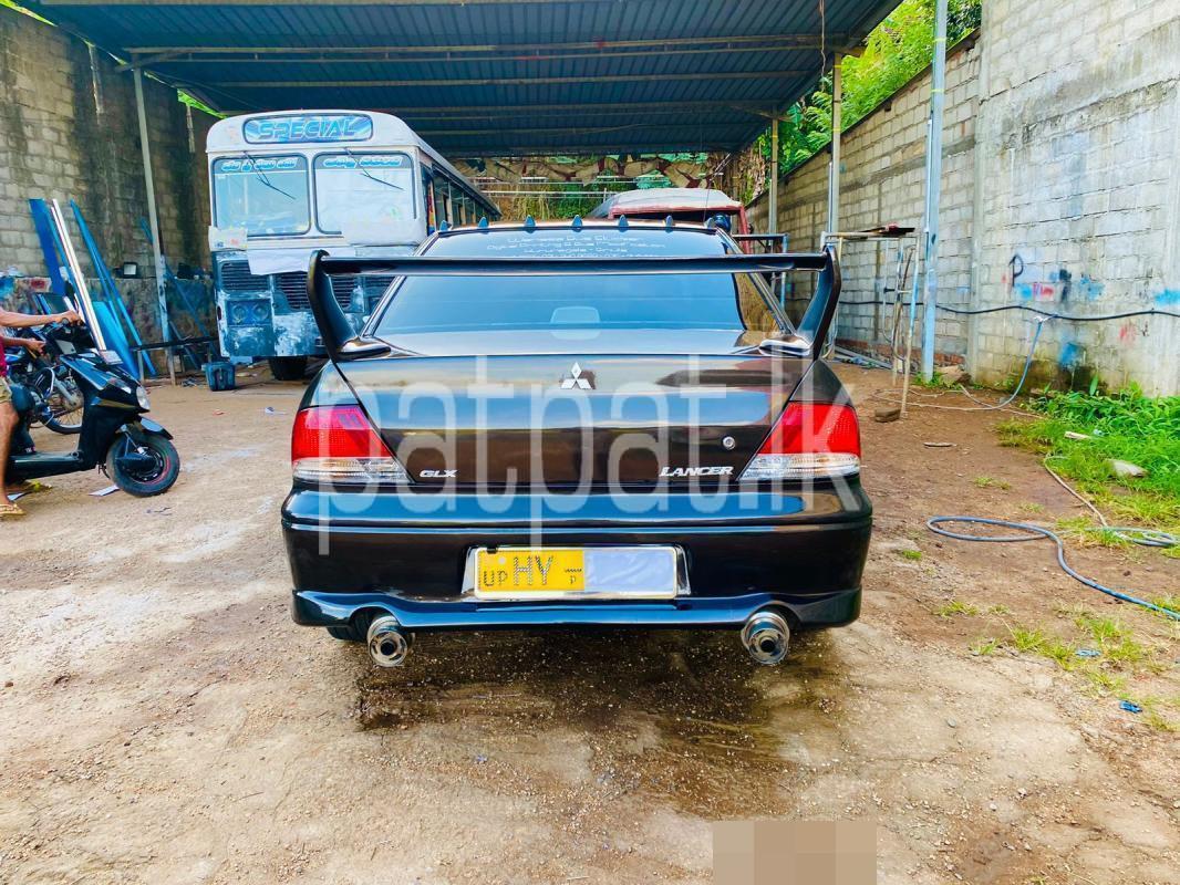 Advertisement image 1