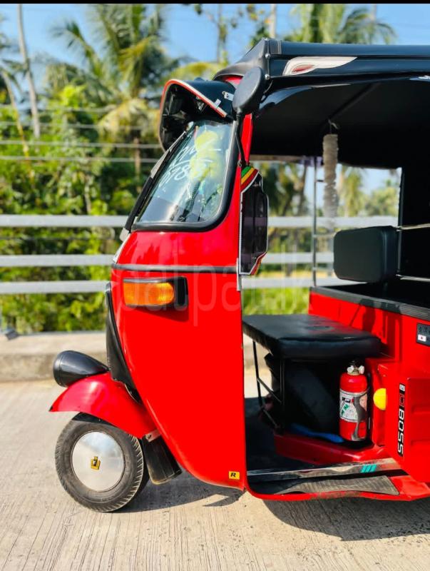 Bajaj Three Wheel 2010 - Used Three wheeler sale in Sri Lanka - patpat.lk