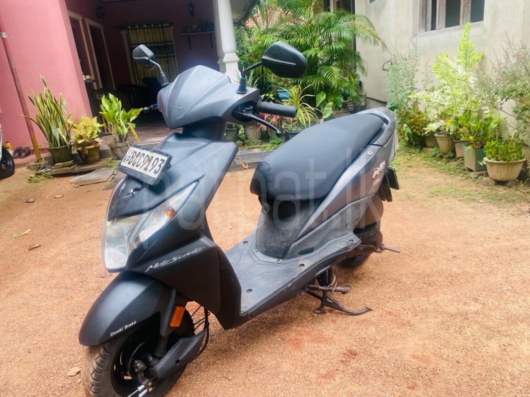 Advertisement image 6