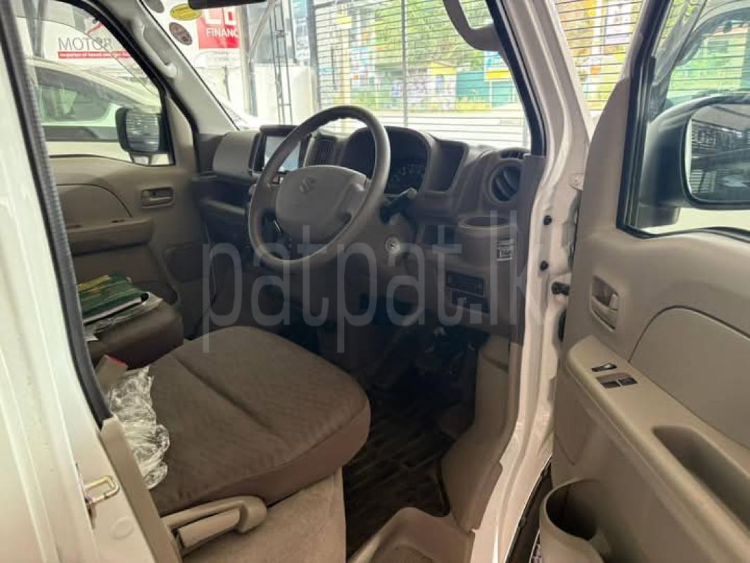 Advertisement image 5