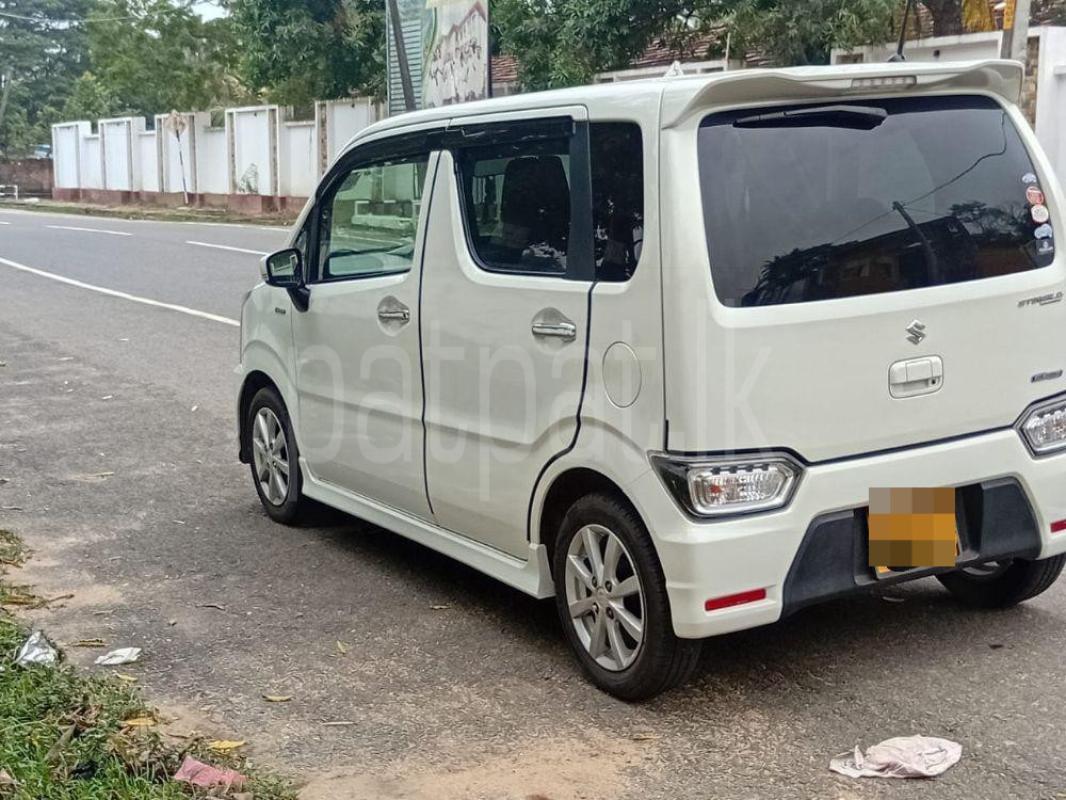 Advertisement image 3