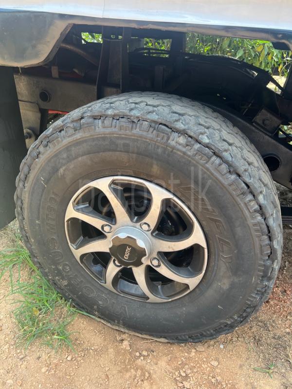 Advertisement image 4