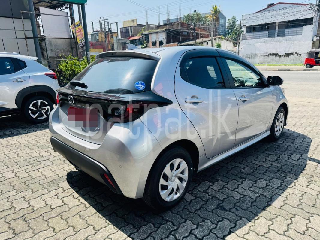 Advertisement image 3