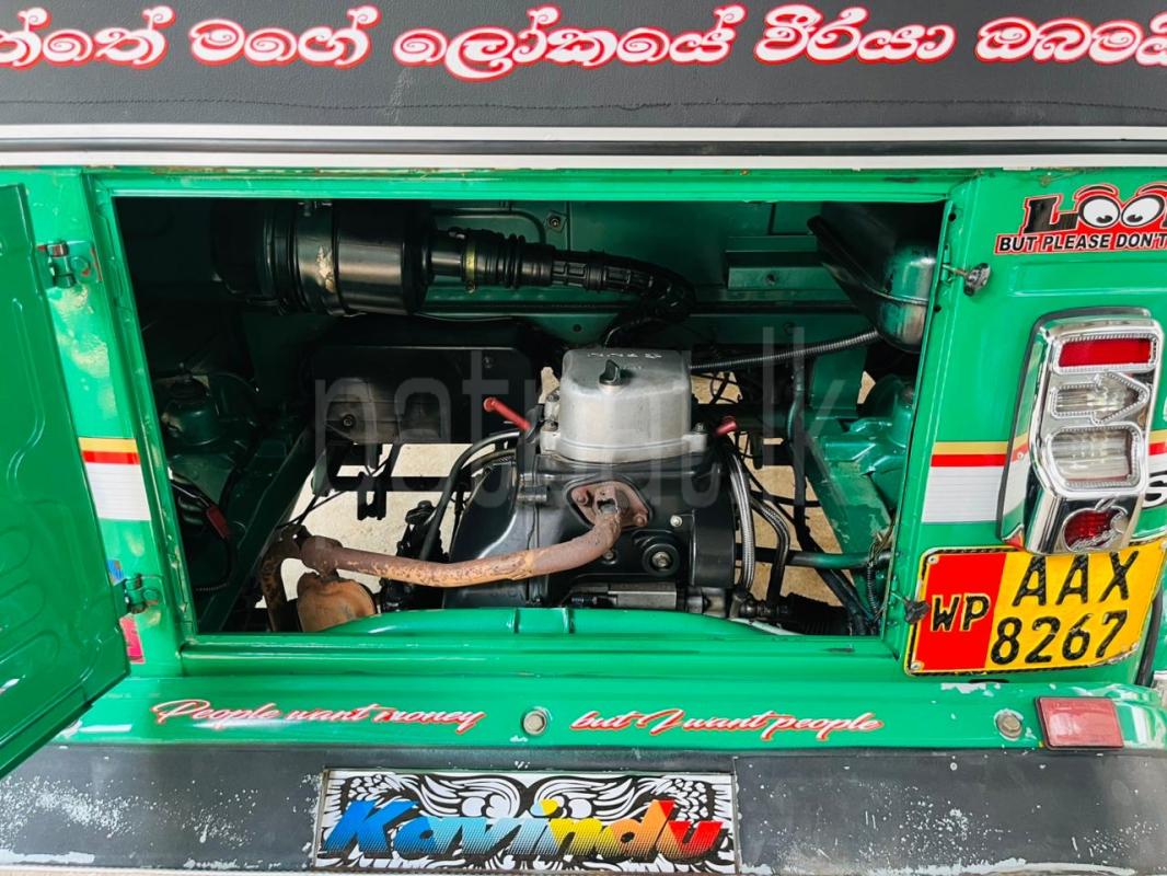 Bajaj 4 stroke 2015 - பயன்படுத்தப்பட்டது முச்சக்கர வண்டி sale in Sri Lanka - patpat.lk