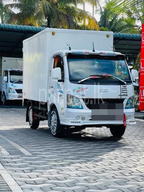 Advertisement image 1