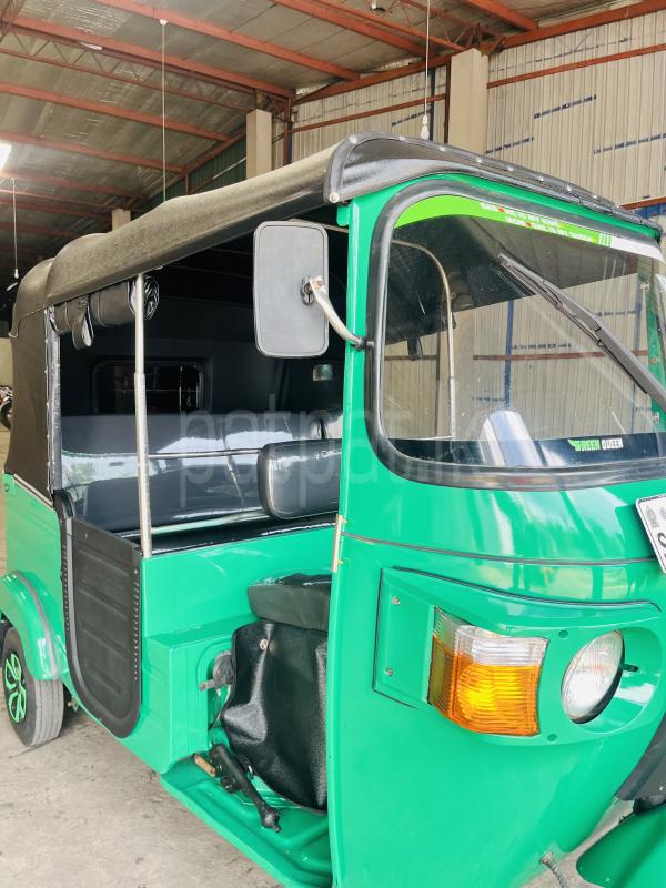 Bajaj 4 stroke 2012 - மறுசீரமைக்கப்பட்டது முச்சக்கர வண்டி sale in Sri Lanka - patpat.lk