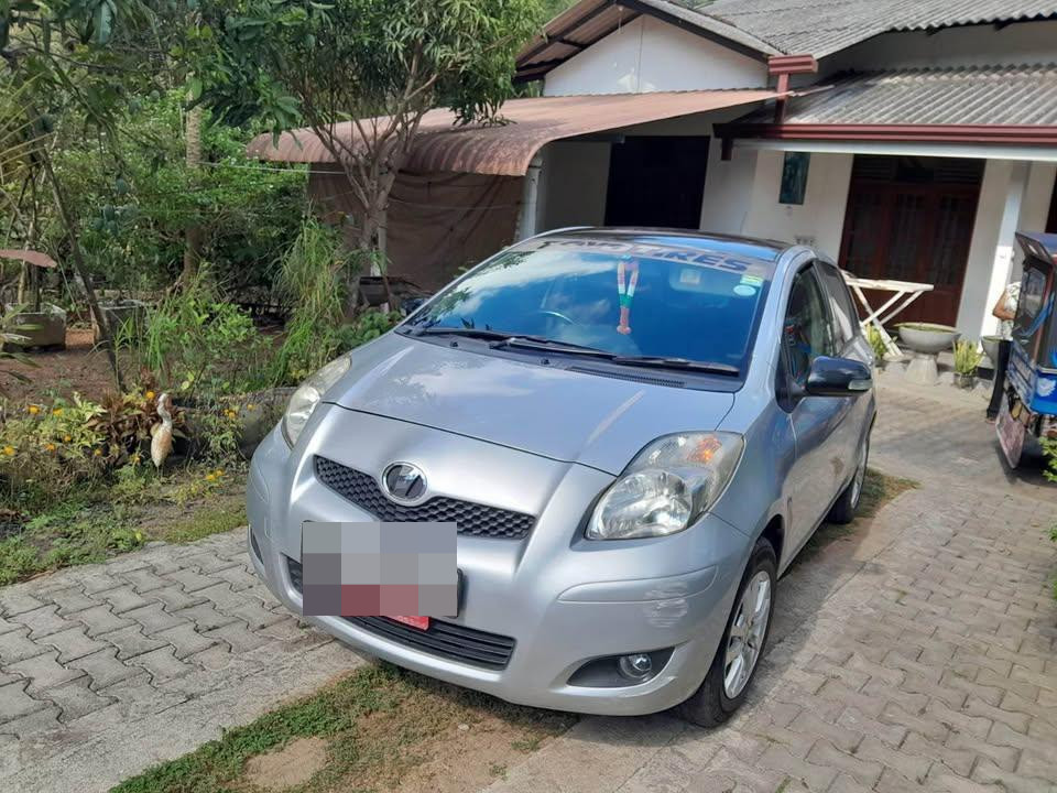 Toyota Vitz 2008 - பயன்படுத்தப்பட்டது கார் sale in Sri Lanka - patpat.lk