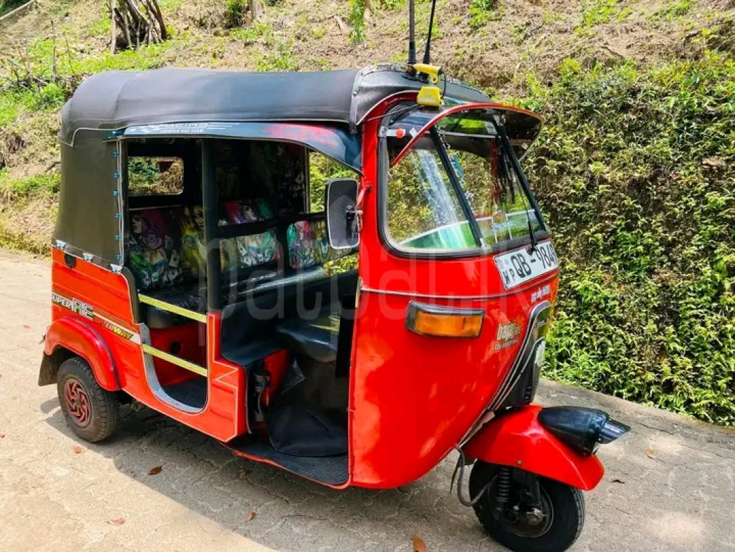 Bajaj Three Wheel 2005 - பயன்படுத்தப்பட்டது முச்சக்கர வண்டி sale in Sri Lanka - patpat.lk