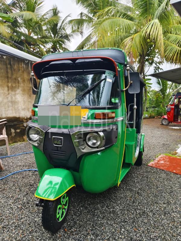 Bajaj 4 stroke 2015 - பயன்படுத்தப்பட்டது முச்சக்கர வண்டி sale in Sri Lanka - patpat.lk