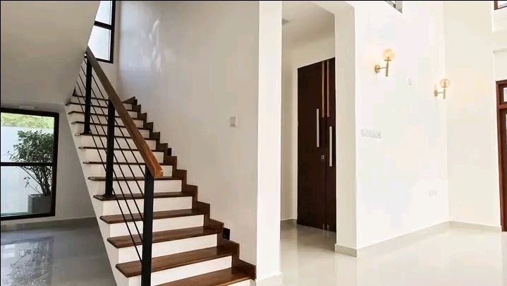 House for Sale in Athurugiriya