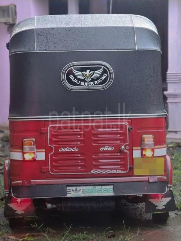 Bajaj 4 stroke 2011 - Used Three wheeler sale in Sri Lanka - patpat.lk