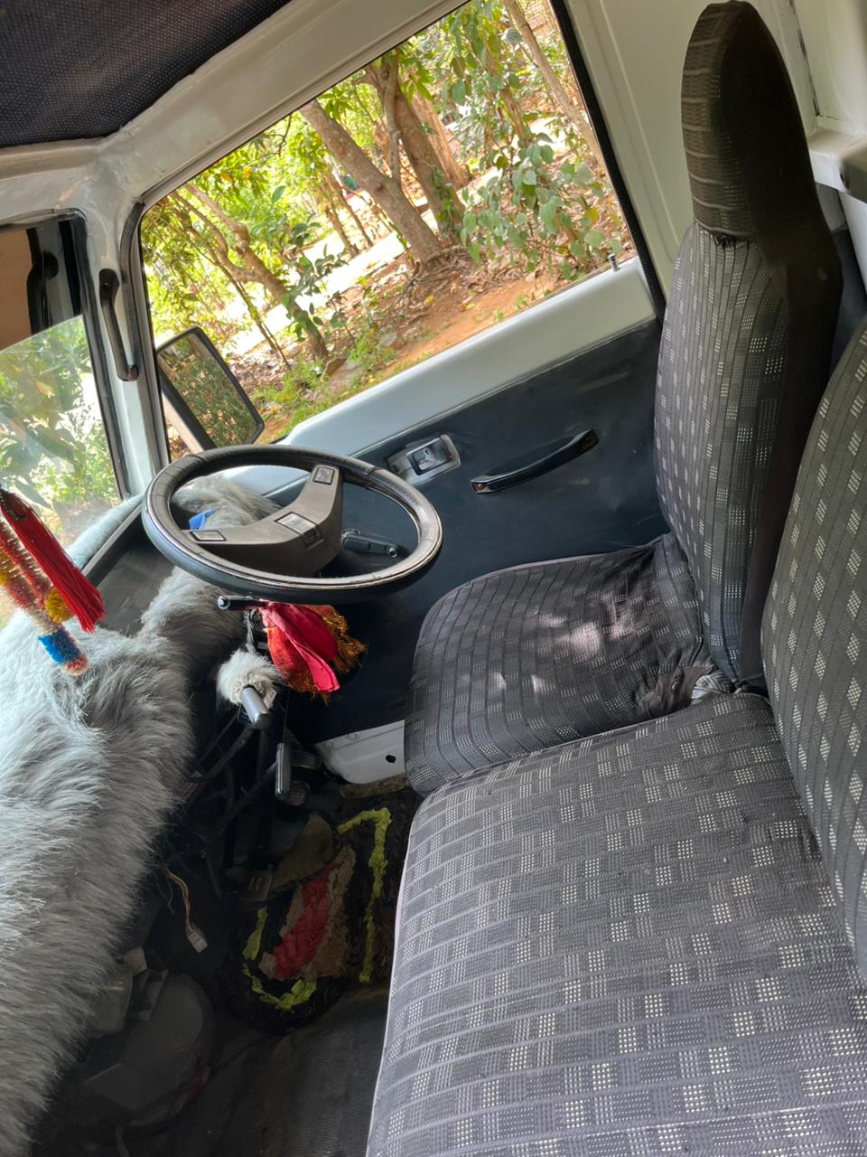 Mitsubishi L300 1990 - பயன்படுத்தப்பட்டது டிரக் sale in Sri Lanka - patpat.lk