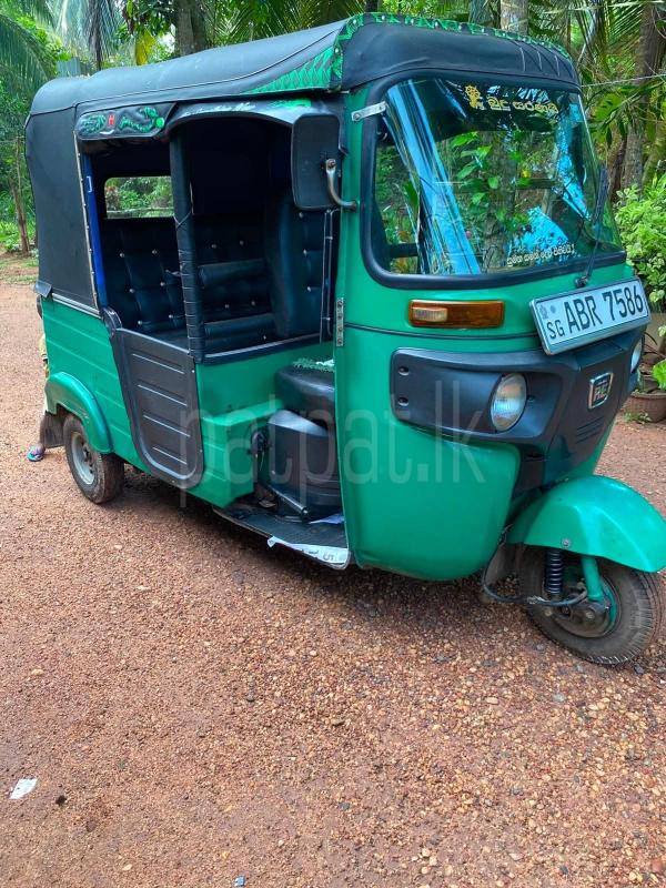 Bajaj Three Wheel 2016 - பயன்படுத்தப்பட்டது முச்சக்கர வண்டி sale in Sri Lanka - patpat.lk
