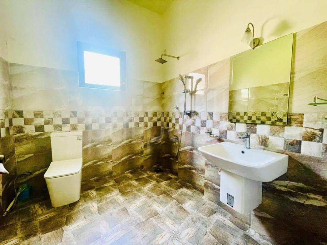 House for Sale in Makola