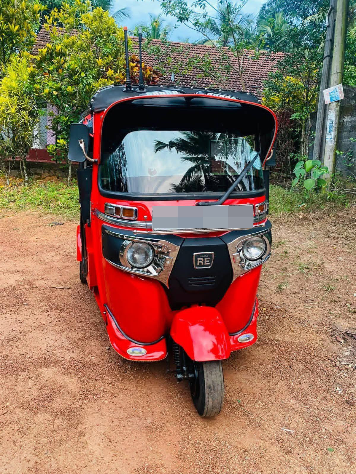 Bajaj Three Wheel 2014 - Used Three wheeler sale in Sri Lanka - patpat.lk