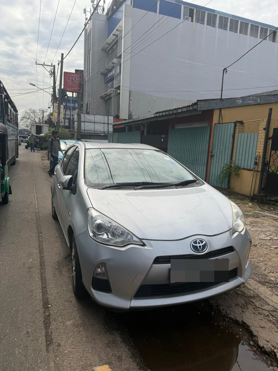 Toyota Aqua 2013 - Used Car sale in Sri Lanka - patpat.lk