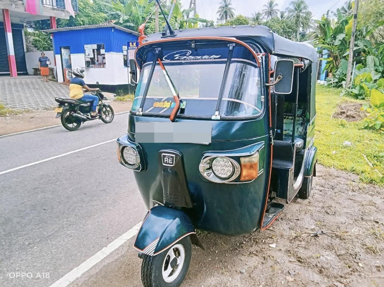 Bajaj 4 stroke 2010 - பயன்படுத்தப்பட்டது முச்சக்கர வண்டி sale in Sri Lanka - patpat.lk