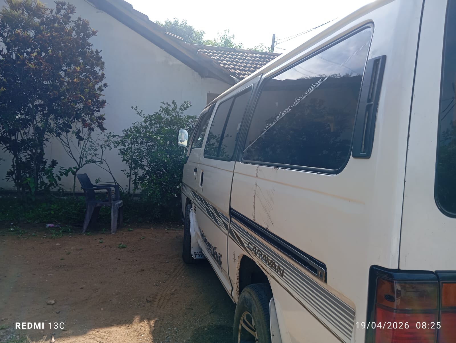 Nissan Caravan 1990 - Used Van sale in Sri Lanka - patpat.lk