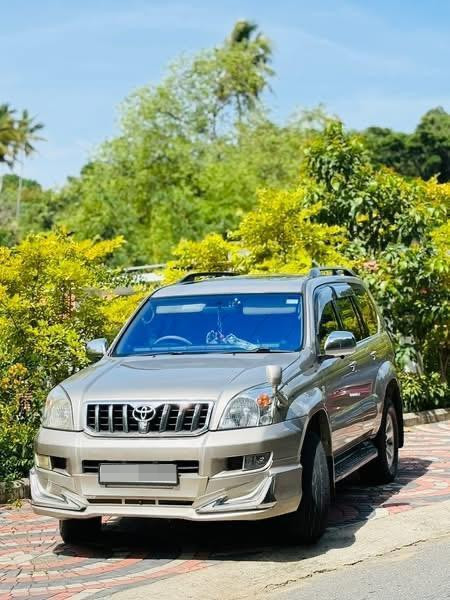 Toyota Land Cruiser Prado 2004 - பயன்படுத்தப்பட்டது SUV sale in Sri Lanka - patpat.lk
