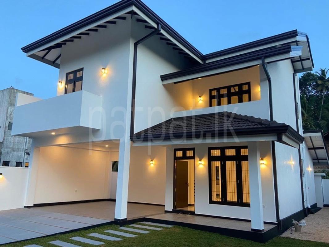 House for Sale in Negombo ads-image-1