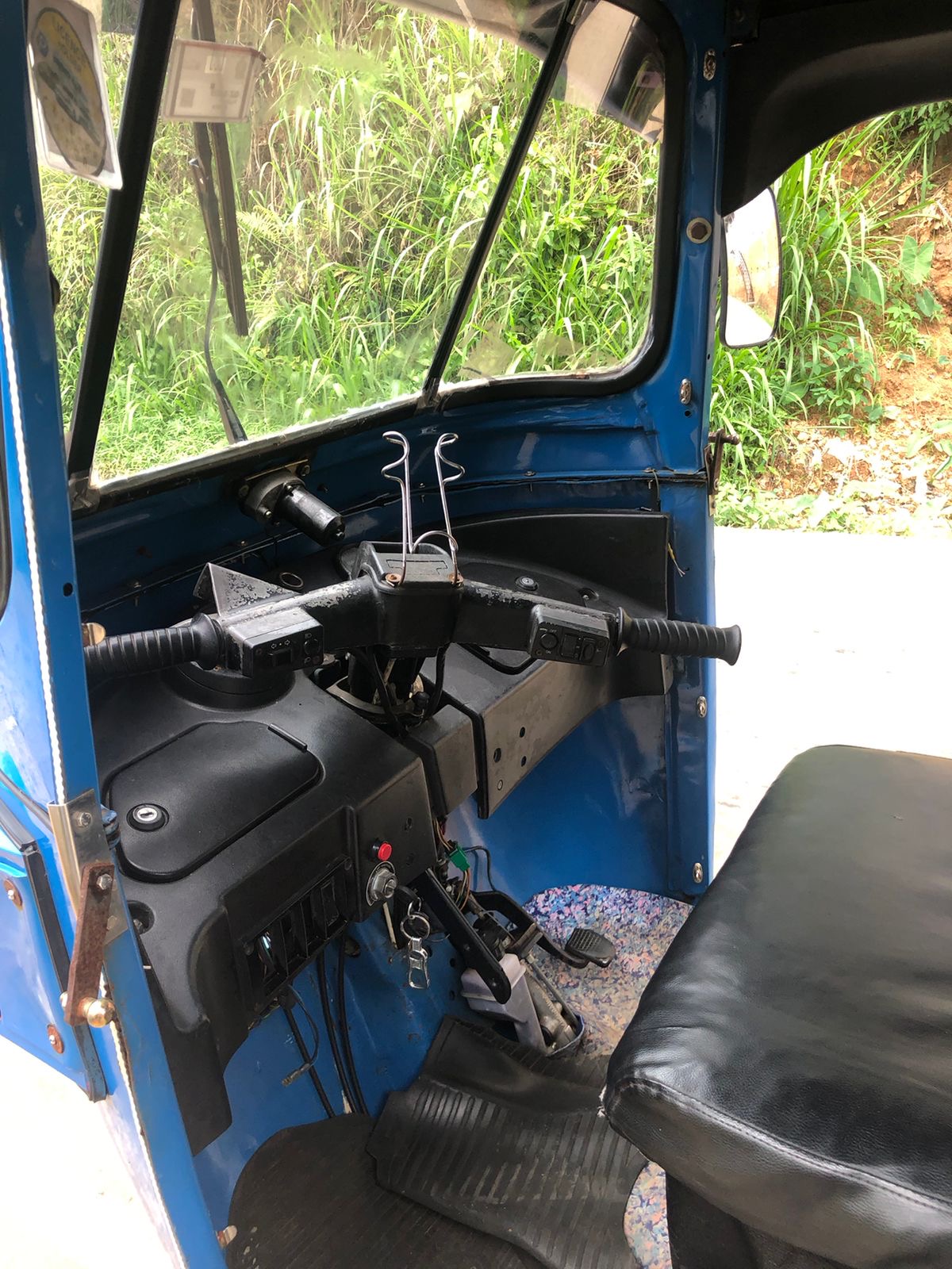 Bajaj Three Wheel 2010 - பயன்படுத்தப்பட்டது முச்சக்கர வண்டி sale in Sri Lanka - patpat.lk