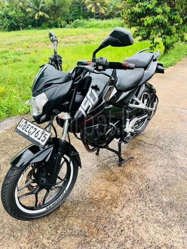 Bajaj Pulsar 2016 - பயன்படுத்தப்பட்டது பைக் sale in Sri Lanka - patpat.lk