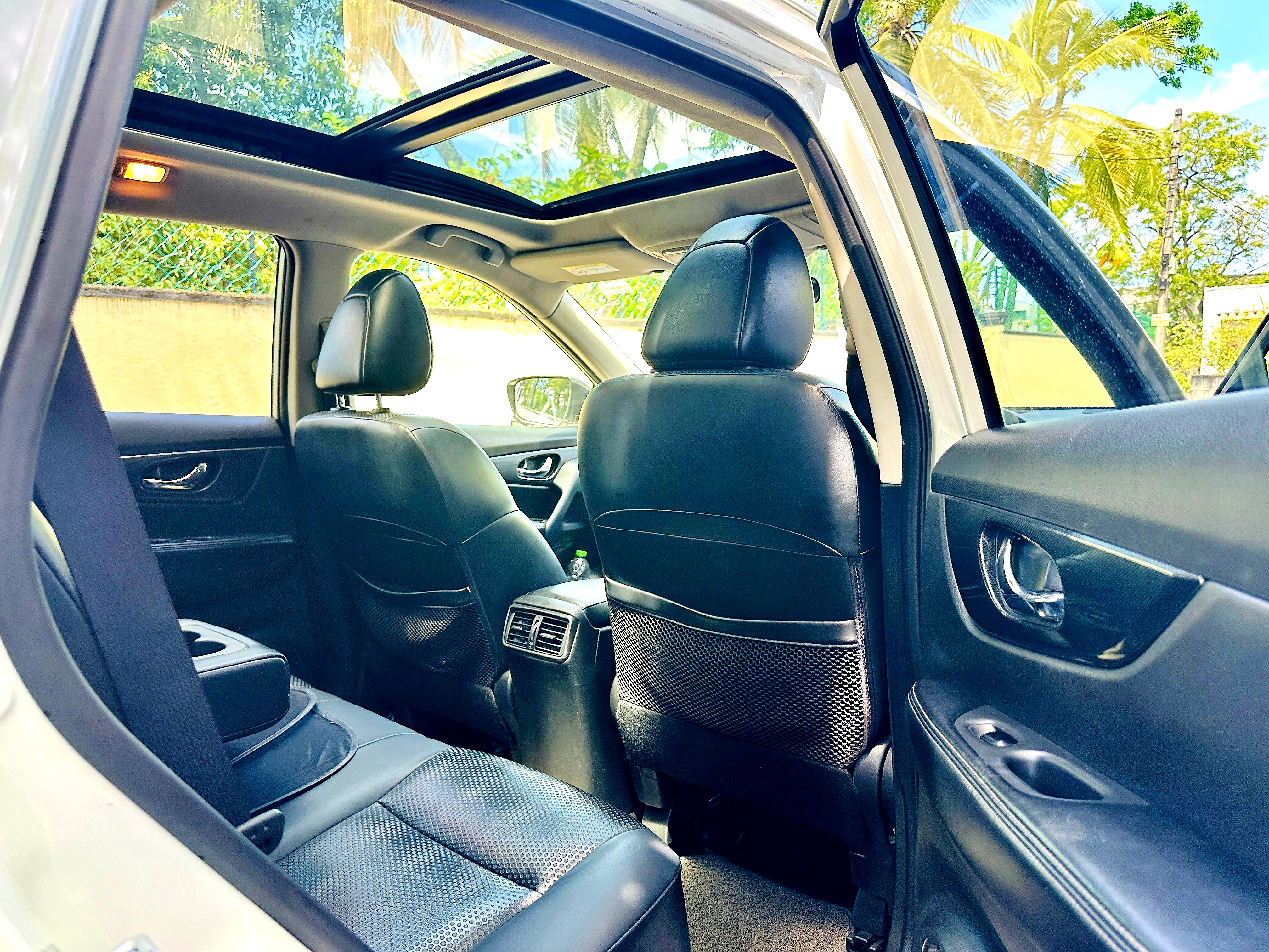 Nissan X Trail 2015 - Used SUV sale in Sri Lanka - patpat.lk