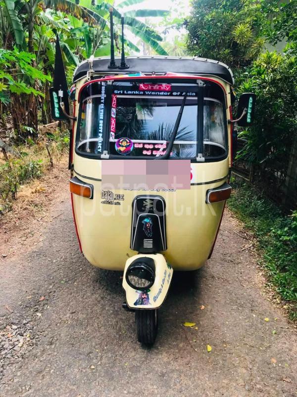 Bajaj 2 stroke 1999 - භාවිතා කරන ලද ත්‍රිරෝද රථය sale in Sri Lanka - patpat.lk