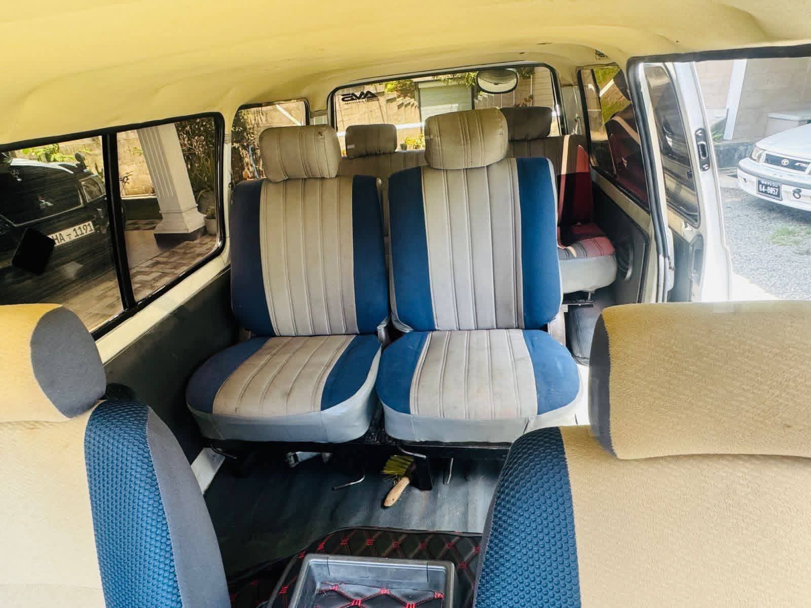 Toyota LiteAce 1991 - பயன்படுத்தப்பட்டது வேன் sale in Sri Lanka - patpat.lk