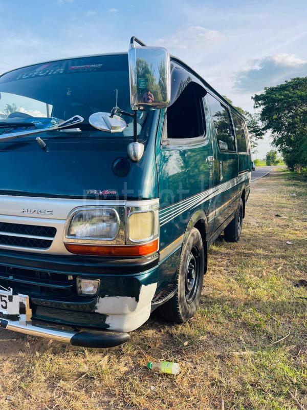 Toyota Hiace 2000 - பயன்படுத்தப்பட்டது வேன் sale in Sri Lanka - patpat.lk