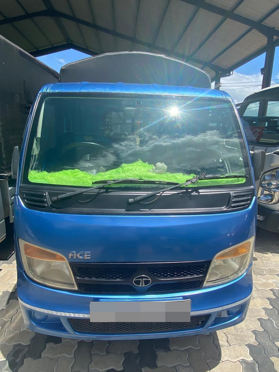 Tata Super Ace 2018 - பயன்படுத்தப்பட்டது டிரக் sale in Sri Lanka - patpat.lk