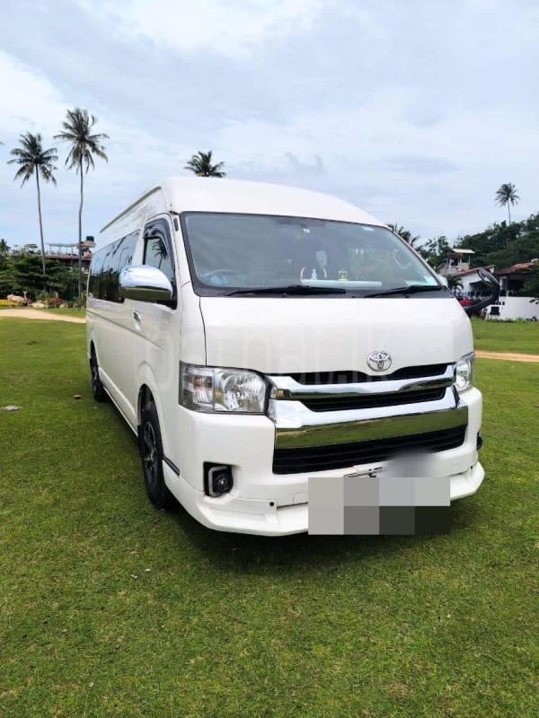 Toyota Hiace 2017 - Used Van sale in Sri Lanka - patpat.lk