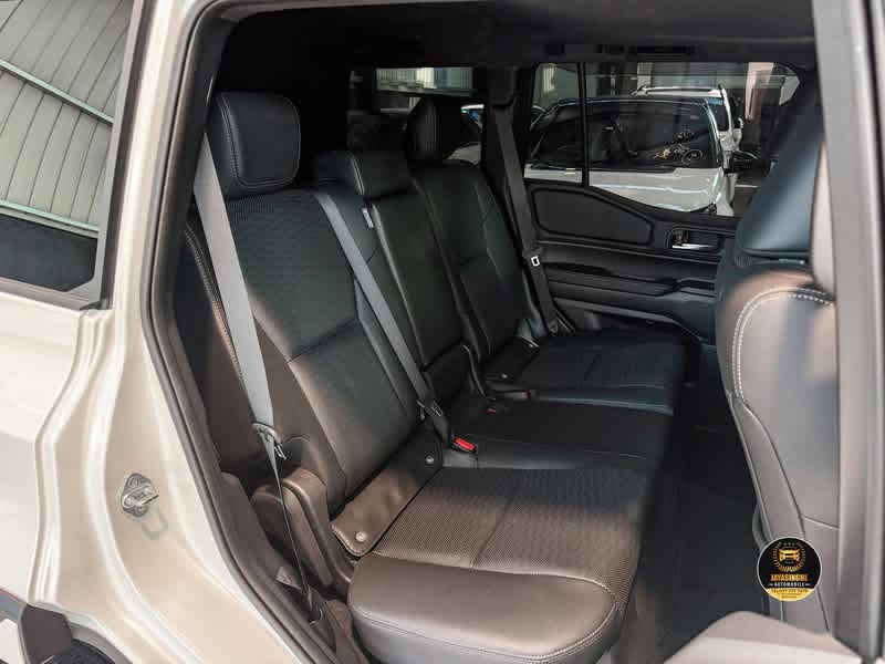 Toyota Land Cruiser Prado 2025 - சான்றளிக்கப்பட்டது SUV sale in Sri Lanka - patpat.lk