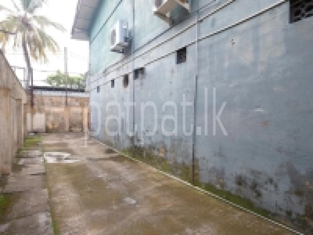 Advertisement image 5